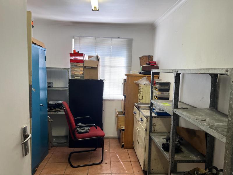 To Let Commercial Property for Rent in Montague Gardens Western Cape